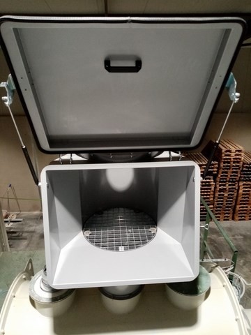 Trémie vide sacs